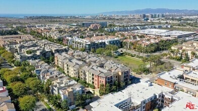 Building Photo - 13020 Pacific Promenade
