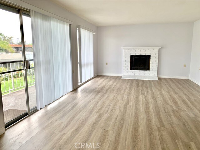 Building Photo - 2286 Via Puerta
