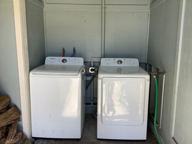 Foto del edificio - Coastal Living in Bodega Bay — Stunning Bay Views