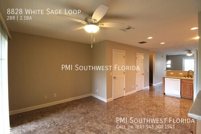 Foto del edificio - 8828 White Sage Loop
