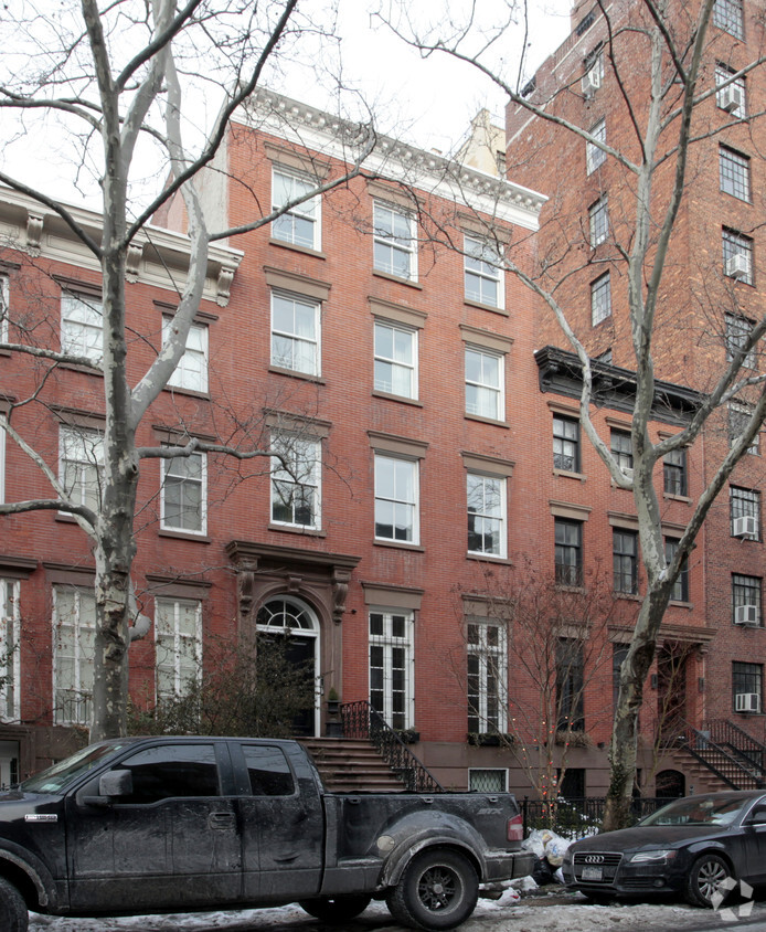 Foto del edificio - 441 W 21st St
