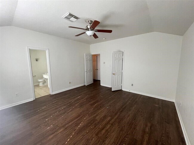 Building Photo - 3314 Falcon Trail Dr
