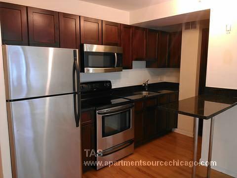 Foto del edificio - 4180 N Marine Dr