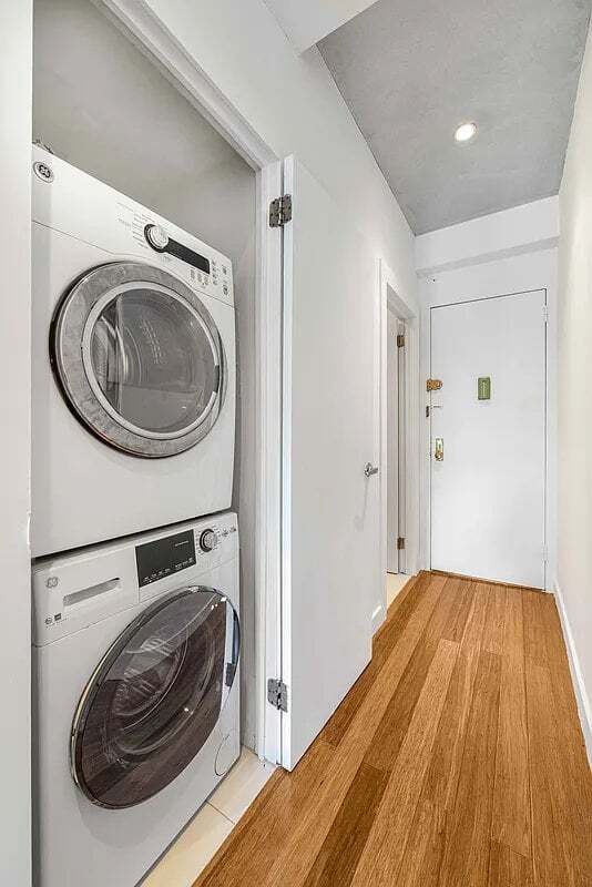 Foto del edificio - 135 Christopher St