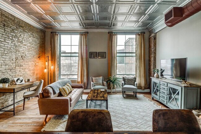 Foto del edificio - 408 W St Clair Ave