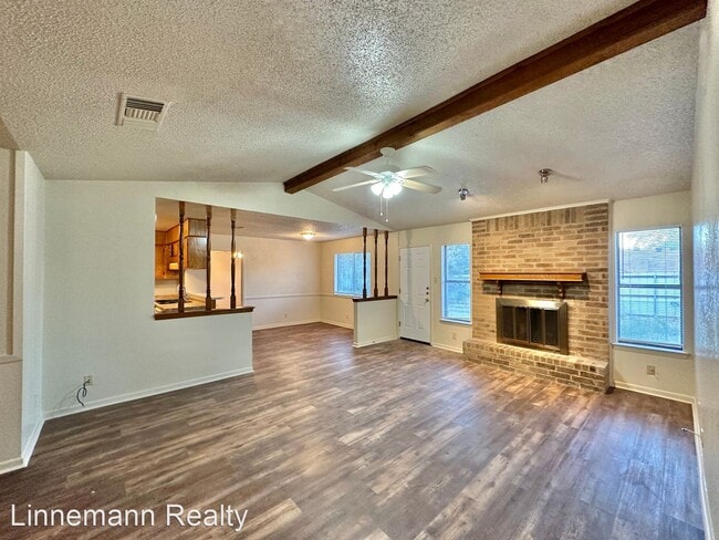 Building Photo - 4 br, 2 bath House - 3010 Paintrock Drive