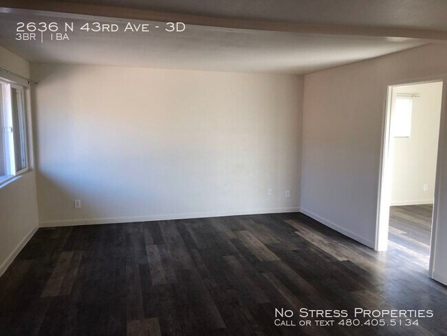 Building Photo - 3 Bedroom Condo off 43rd Ave and Thomas!