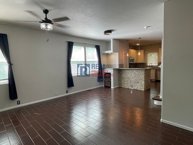 Building Photo - 2161 Falkirk Dr