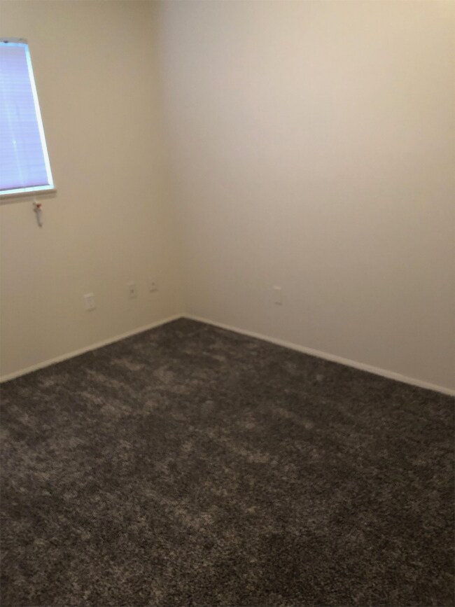 Building Photo - 12625 SW Colony Ln