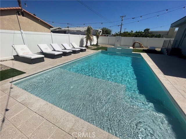 Foto del edificio - 67642 Long Canyon Ln