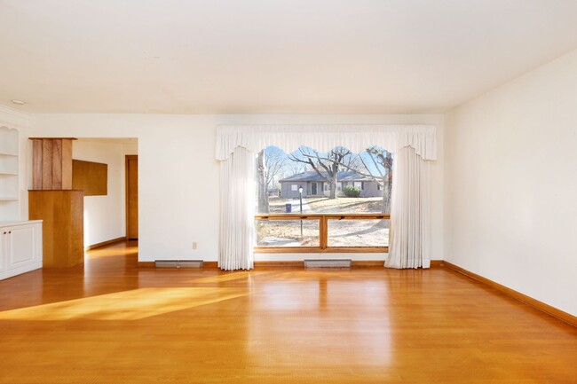 Building Photo - Quality Home Management