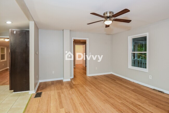 Building Photo - 4835 Griggs St
