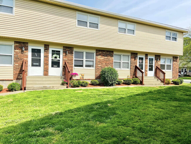 Foto del edificio - Oak Park Townhomes