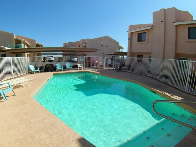 Complex pool - 3400 Sunriver Rd