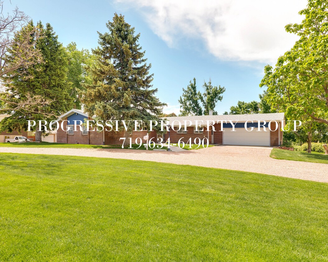 Foto principal - 2835 Valley Hi Ave