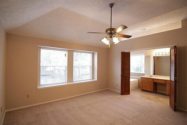 Foto del edificio - 4906 Kleinmeadow Ct