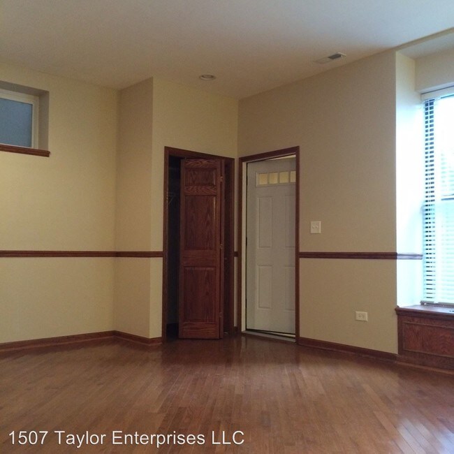 Building Photo - 1507 W Taylor St