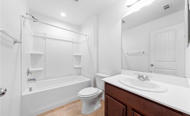 Foto del edificio - 13668 Amberview Pl