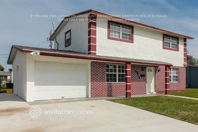 Building Photo - 5674 Parke Ave