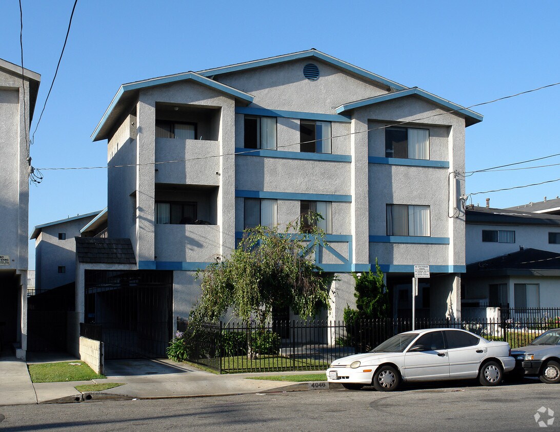 Foto del edificio - 4046 W 129th St