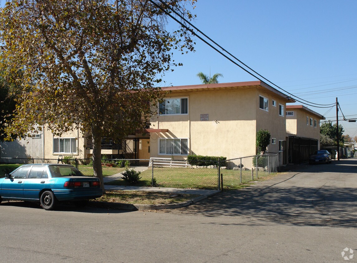 Primary Photo - 12950 5th St