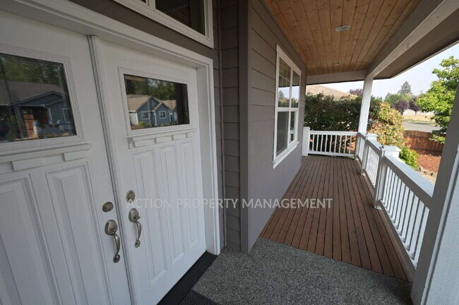 Foto del edificio - Beautiful 3 bed 2 bath home in Sequim