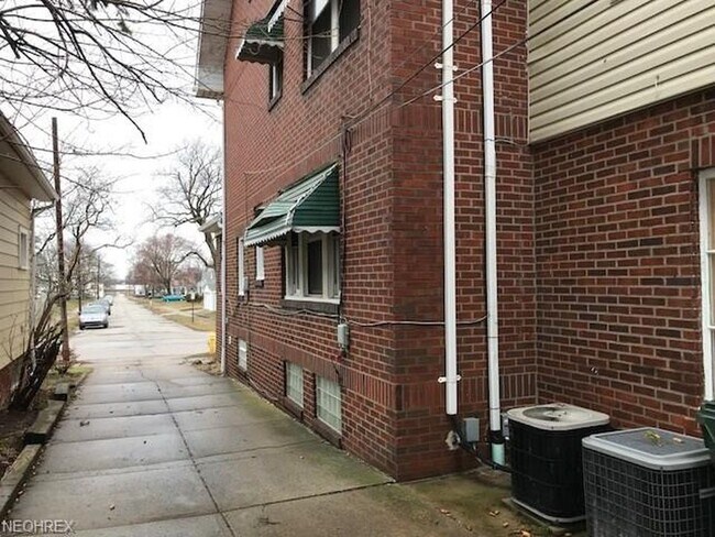 Foto del edificio - 4527 Tuxedo Ave