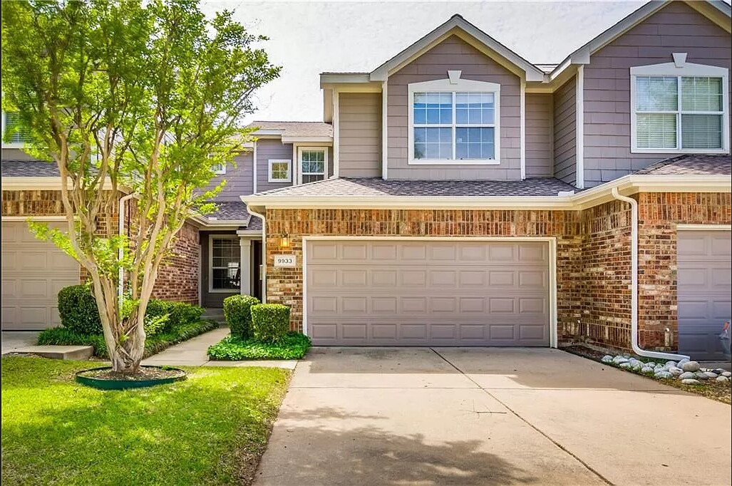9933 Castlewood Dr, Plano, TX 75025 Townhome Rentals in Plano TX