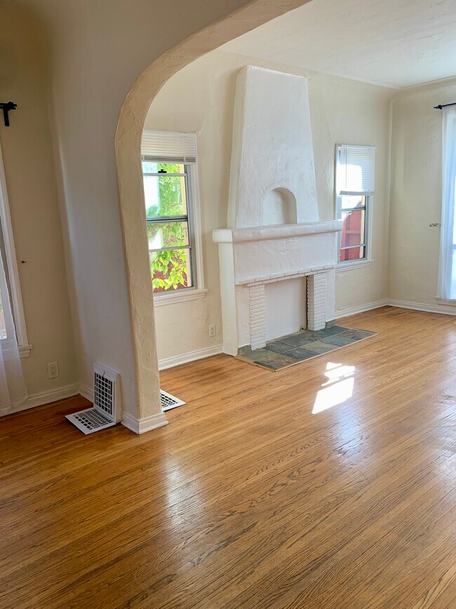 Living Room 2 - 8569 Horner St