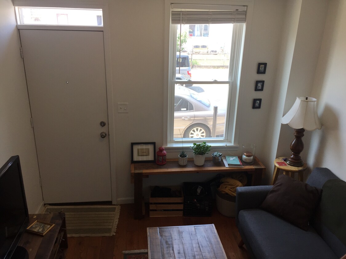 Foto principal - 2629 Coral St