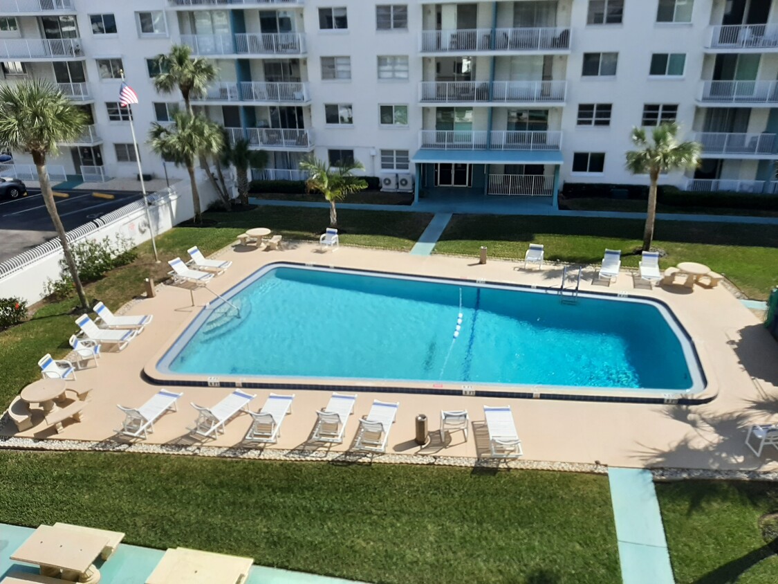 2727 N Atlantic Ave Unit 0417, Daytona Beach, FL 32118 Condo for Rent