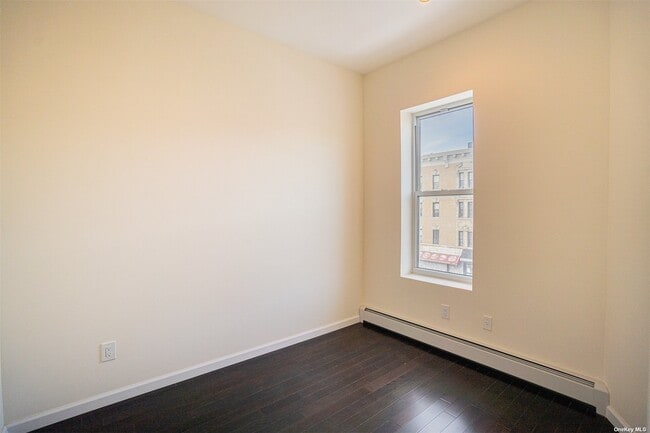 Building Photo - 1274 St Johns Pl