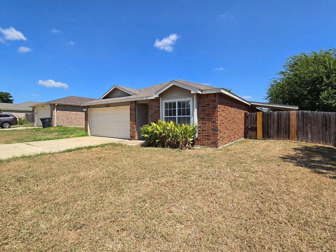 Foto principal - PRICE REDUCTION - AVAILABLE NOW!