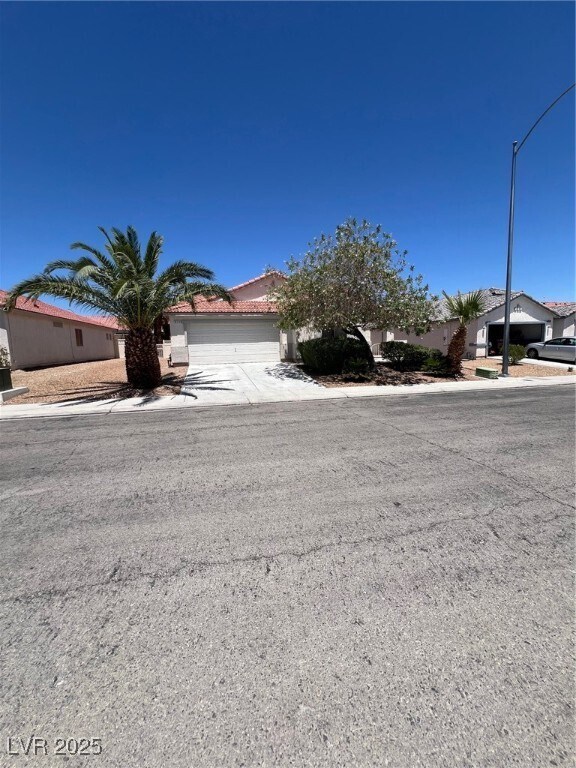 Foto principal - 512 W Bright Lights Ave