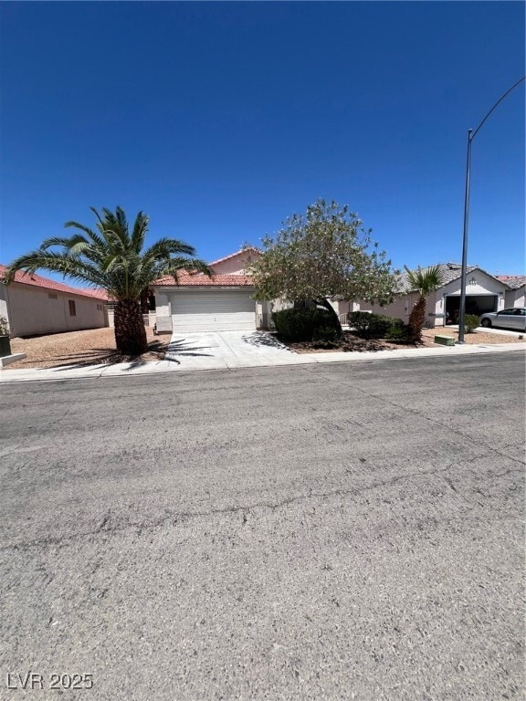 Primary Photo - 512 W Bright Lights Ave