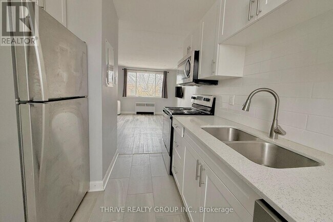 Building Photo - 57 Wellington Rd