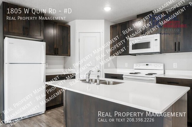 Building Photo - 1805 W Quinn Rd