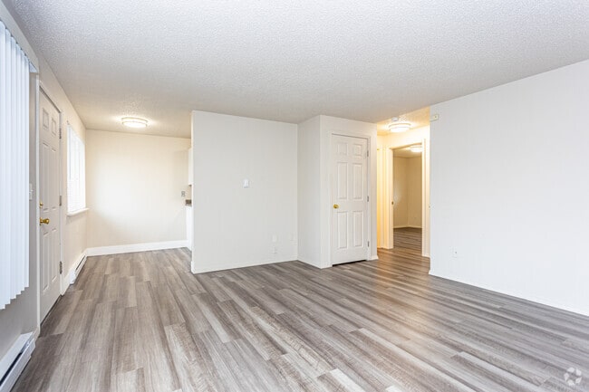 2HAB,1BA-900 ft² - Sumner Park Apartments