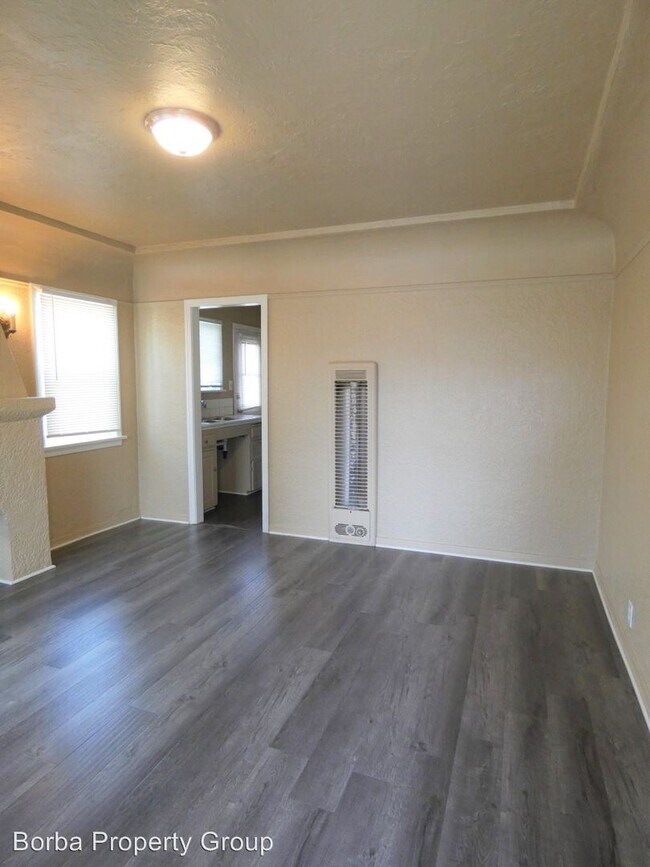 Building Photo - 6046 Linden Ave