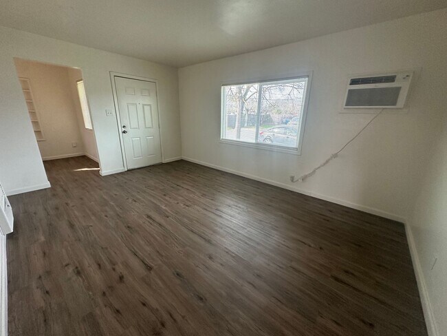 Building Photo - Water/Sewer Paid