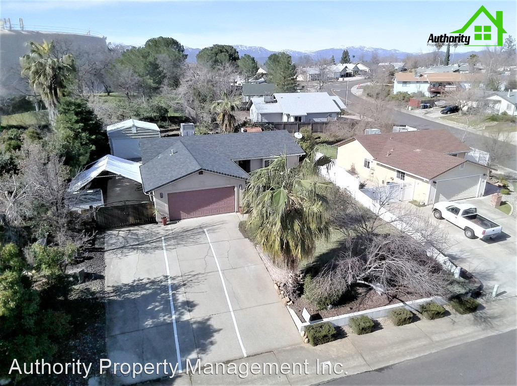 Primary Photo - 3 br, 2 bath House - 1266 Grouse Ct.