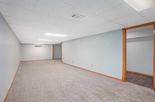 Foto del edificio - 308 Gilbertson Ave