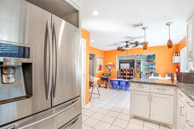 Building Photo - 5302 Treaschwig Rd