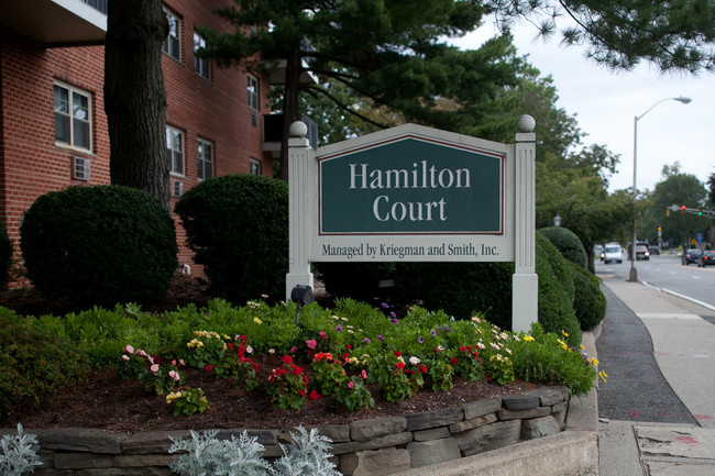 Foto del edificio - Hamilton Court Apartments