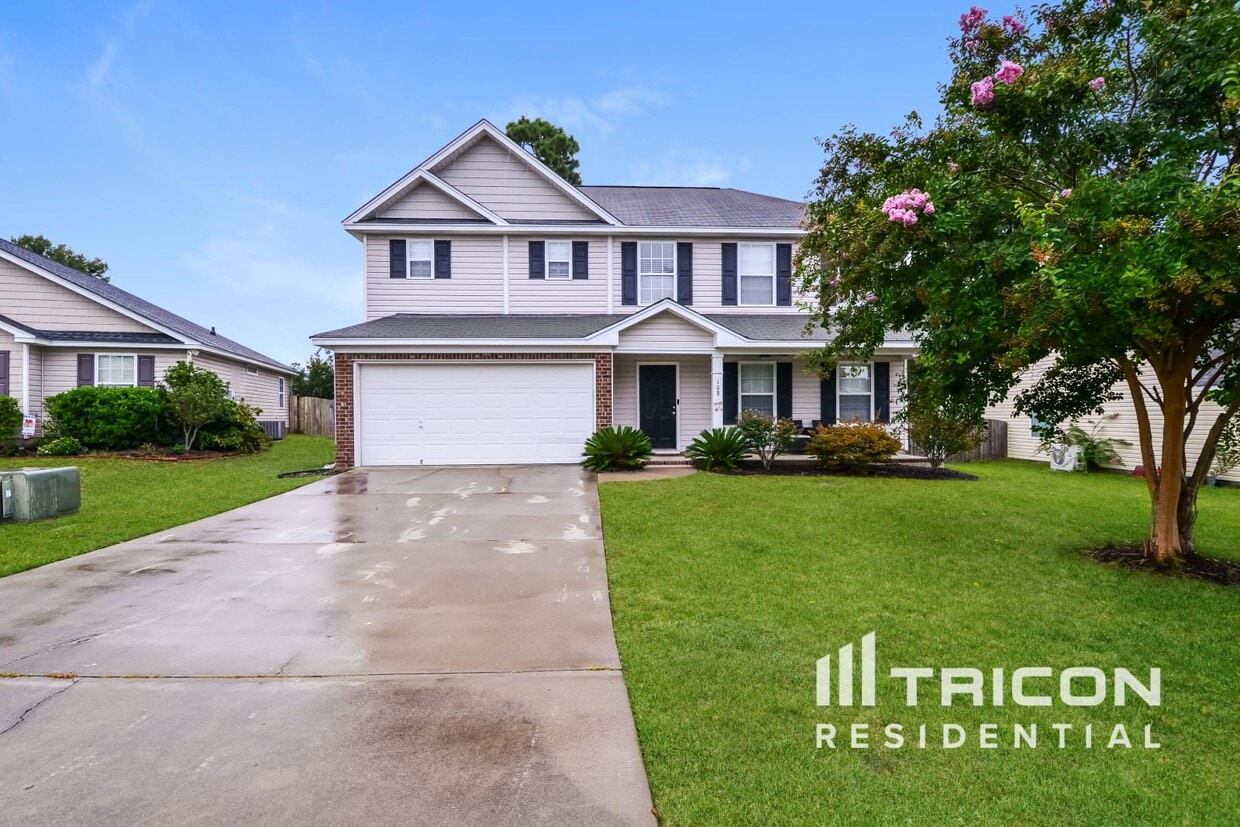 Foto principal - 108 Chethan Cir