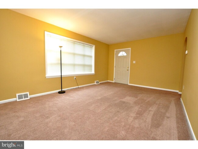 Building Photo - 1356 NJ-38