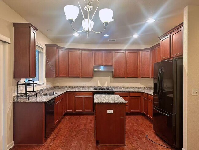 Foto del edificio - 3 bedroom, 2 bathroom single family house in Thornton