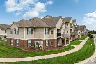 Building Photo - Stratford Place at Brownstown