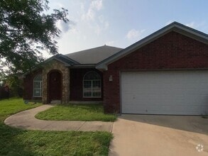 Building Photo - 814 Liberty Hill