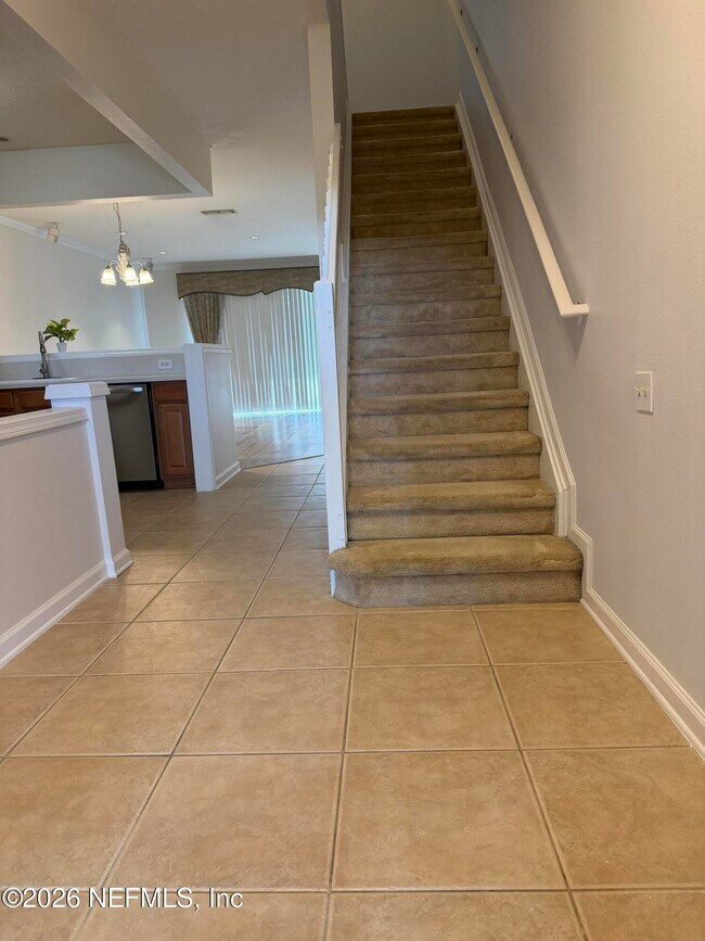 Foto del edificio - 7584 Red Crane Ln